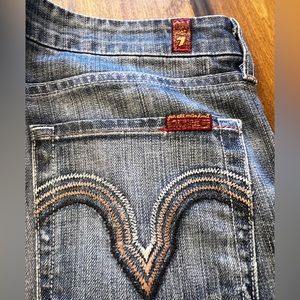 7 for all mankind Kate jeans size 30. Straight leg, low rise designer jeans.